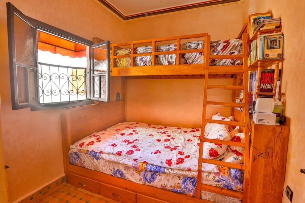 Charming Home With Private Terrace エッサウィラ エクステリア 写真